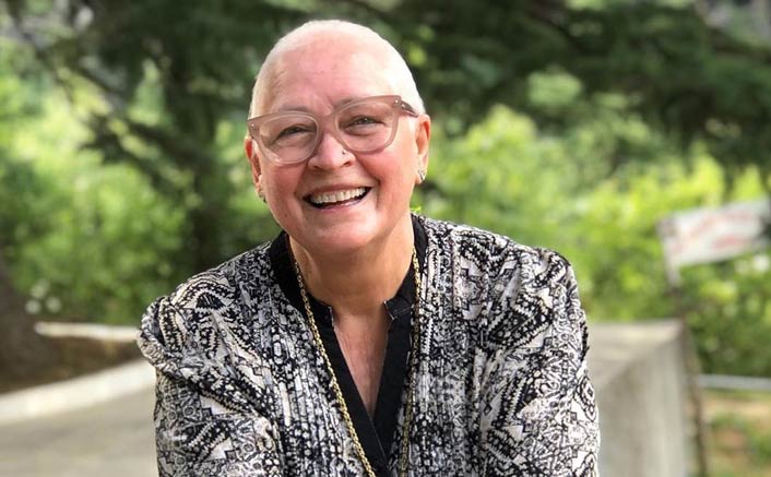 Nafisa Ali takes social media route to ask for work