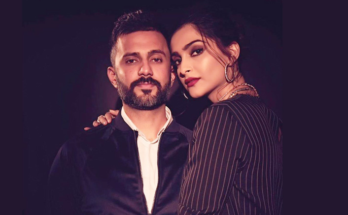 Sonam K Ahuja Was Kicked Out Of A WhatsApp Group By Hubby Anand Ahuja! Guess Why!