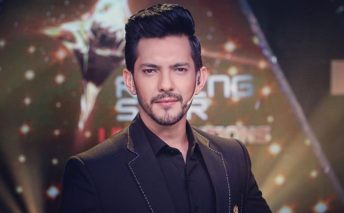 Not ok with contract system of music labels: Aditya Narayan
