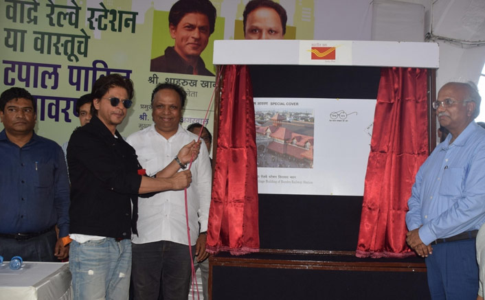 Shah Rukh Khan At His Funny Best: "I Haven't Romanced With Any Girl On Bandra Station"