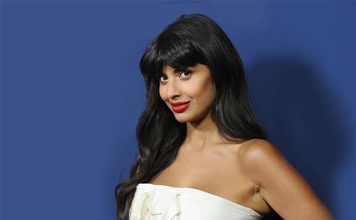 Jameela Jamil learns make-up from social media
