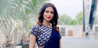 PICTURE: Divyanka Tripathi Dahiya Makes A Perfect ‘Naree In Saree’ In Blue & We Are Loving it!