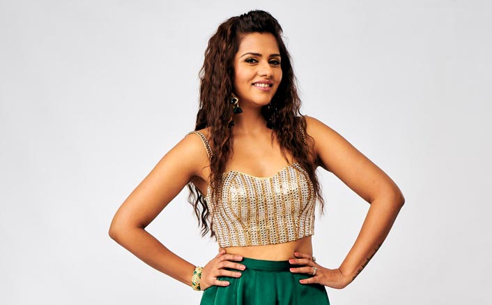 Bigg Boss 13 Contestant Dalljiet Kaur On Living Without Her Son: "I Started Getting Pain In My Chest"