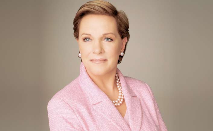 Julie Andrews Denies The Public Opinion That Hollywood Is All About Glamour & Red Carpets