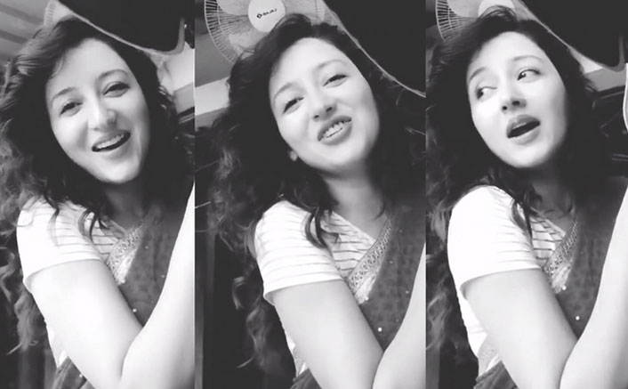 Madhubala's doppelganger takes social media by storm