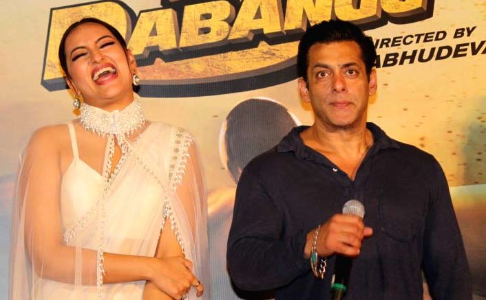 Salman Khan Wants Media To Ask Him "Aap Shaadi Kab Karoge?" Watch This Hilarious Video