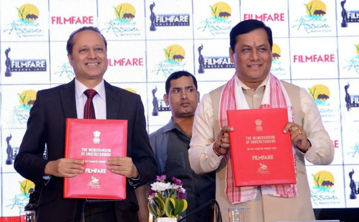 65th Filmfare Is Not Happening In Mumbai But At This Venue!