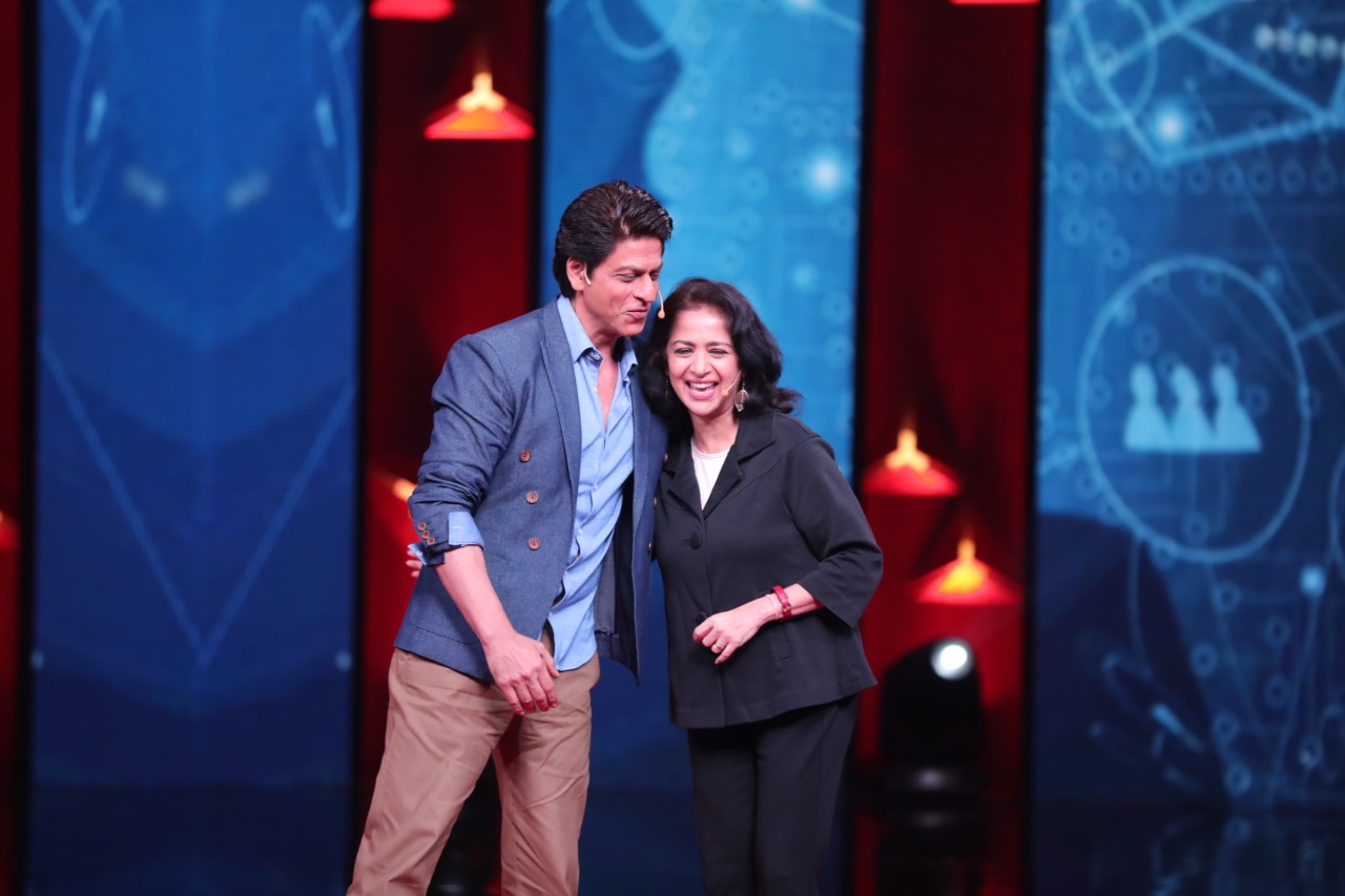 SHAH RUKH KHAN EAGER TO KNOW IF THERE IS LIFE ON OTHER PLANETS ON TED TALKS INDIA NAYI BAAT