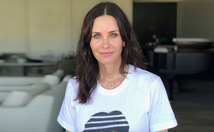 jennifer-aniston-wonders-why-she-wasnt-invited-by-courteney-cox-matthew-perry-for-lunch