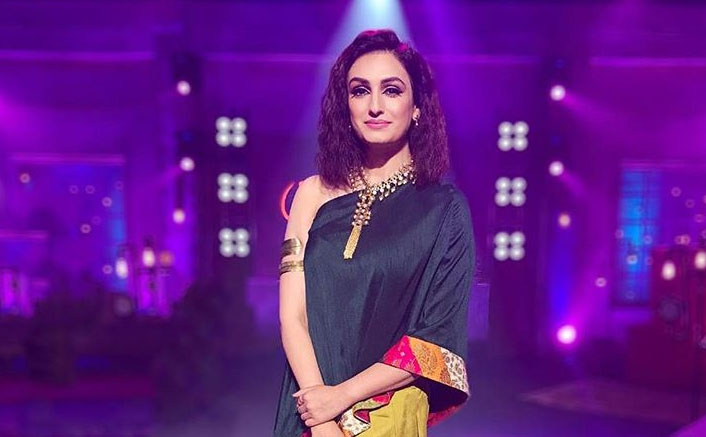 Akriti Kakar's baggage misplaced, airline apologises