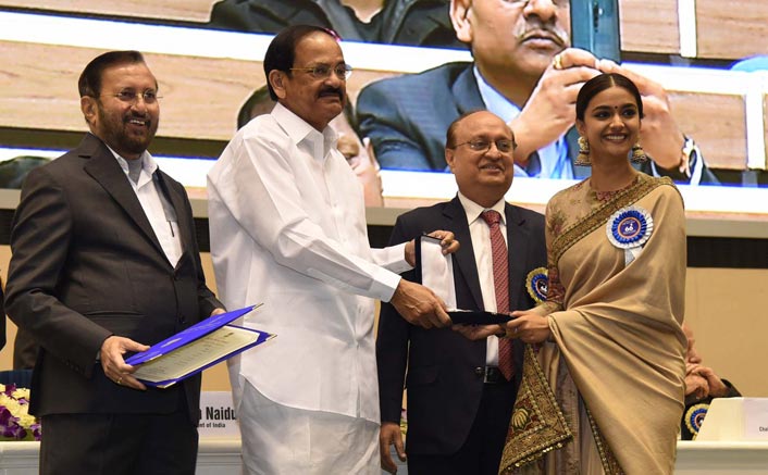 Pics: Keerthy Suresh Receives National Award For 'Mahanati' From Vice  President Venkaiah Naidu; Fans Pour In Congratulatory Messages