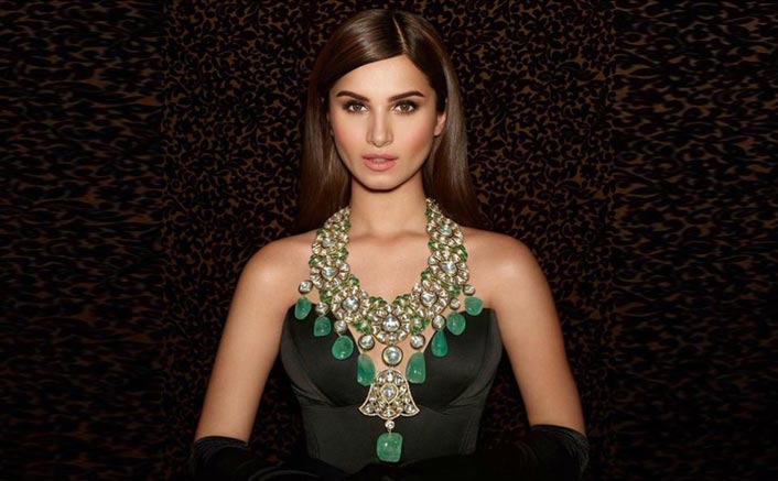 Tara Sutaria's BOLD Look Is Perfect For All The Young Fierce Brides Out  There!