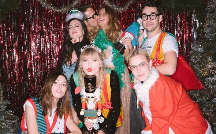 Taylor Swift's holiday-themed birthday party