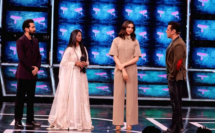 Bigg Boss 13: Laxmi Agarwal Makes Contestants Emotional By Sharing Her Hard Hitting Experiences