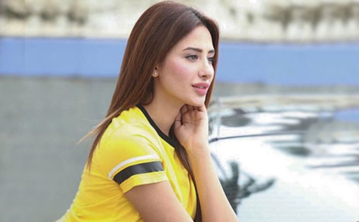 Bigg Boss 13's Mahira Sharma Asked To Apologise By Dadasaheb Phalke Awards Organizers For Sharing Fake Certificate