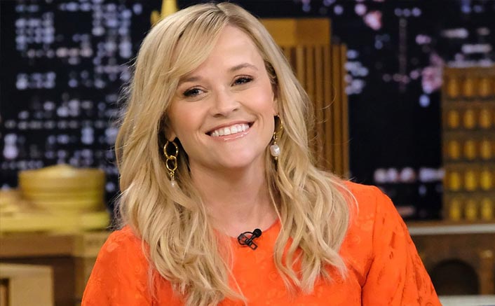 Reese Witherspoon turns lady in blue for a meeting