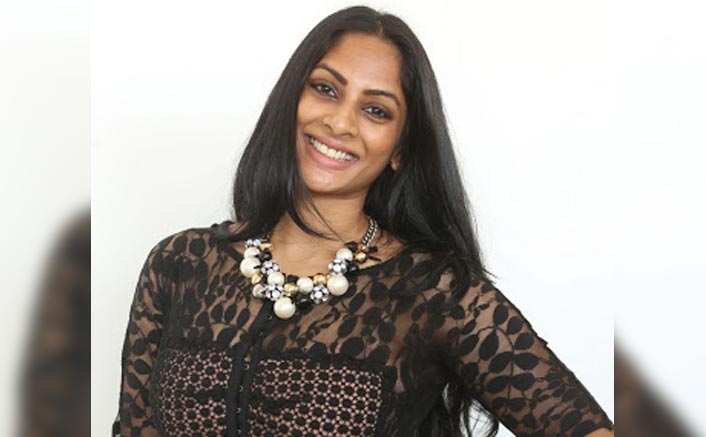 Sriya Reddy raises the fitness 'bar' even while travelling
