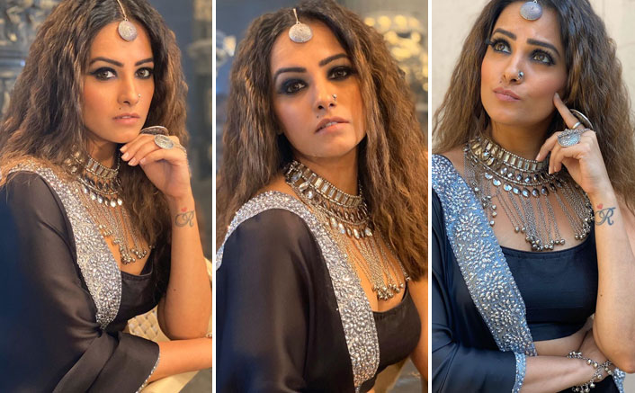 Anita Hassanandani In Her Naagin Avatar Takes A Funny Dig At Jio Callertune On Coronavirus