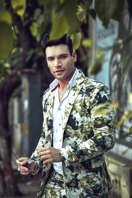 Corona Virus and Holi: Celebrities urge fans to be cautious