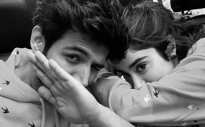 Kartik Aaryan’s Birthday Wish For Janhvi Is A Perfect Health Awareness
