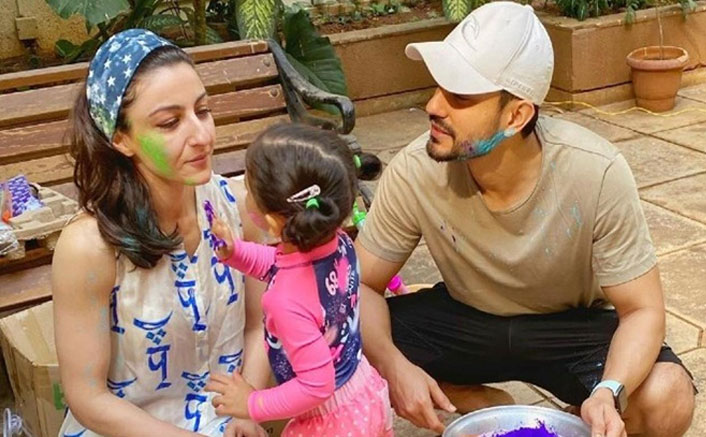 Kunal Kemmu Plays Holi After 12 Long Years! All Thanks To Daughter Inaaya