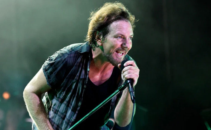 Pearl Jam postpones tour over COVID-19 concerns