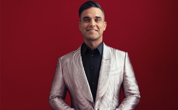 Robbie Williams Welcomed With Hugs & Kisses By His Kids As He Reunites With Family After 3-Week Of Quarantine - WATCH VIDEO