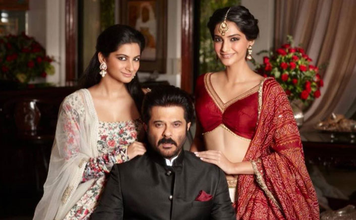 This Picture's A Proof That Sonam Kapoor Is Missing Dad Anil Kapoor & Sister Rhea Kapoor In This Self-Quarantine Period