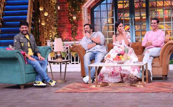 The Kapil Sharma Show: Kapil Ignores Akshay Kumar & Rohit Shetty Because "Ladki Ka Chakkar, Babu Bhaiya"