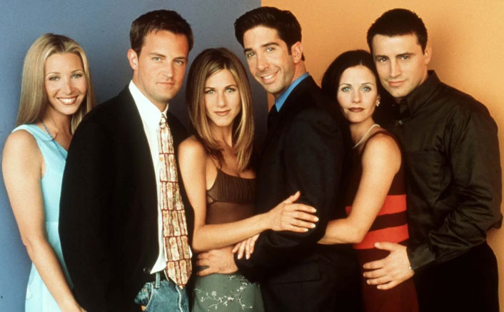 FRIENDS #TRIVIA 1: Jennifer Aniston, Courteney Cox & Team Sobbing On The Last Day Of Shoot Has Left Our Heart Wrenching, WATCH