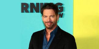 Harry Connick Jr Sings National Anthem & Fans Compare It With A Christmas Carol - WATCH VIDEO!
