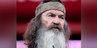 Duck Dynasty Fame Phil Robertson Reveals He Has A Daughter From An Earlier Affair