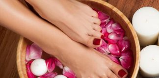 Stuck At Home With No Pedicure Amid The Lockdown? Here’s A ‘Ghar Ka Nuska’ That Will Give You Beautiful Feet & Worth ZERO Bucks