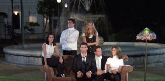 #ThrowbackThursday: THIS Was The First Scene Of FRIENDS & It Proved Why Matthew Perry's Chandler Will Be The KING Of Sarcasm