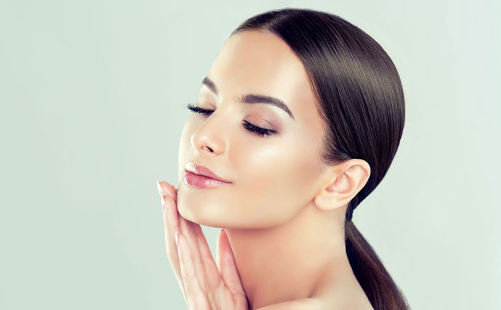 Want A Glowing Skin? THIS Rs. 50 Product Is The Beauty Hack You Need!