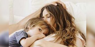Alicia Silverstone, her nine-year-old son 'take baths together'