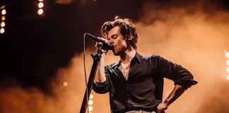 Watermelon Sugar Singer Harry Styles Keeps His Clothes Under FROZEN Vault & 24 Hours Surveillance!