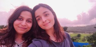 Alia and Shaheen are 'two sweet peas' enjoying a pink sunset