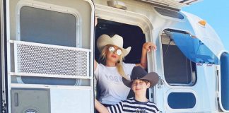 Christina Aguilera 'escaped into nature' with son