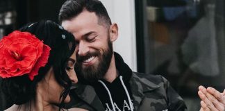 Former WWE Diva Nikki Bella: "I'm The Queen Of Waking Up At 3AM & Mast*rbating"
