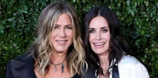 FRIENDS Stars Jennifer Aniston & Courteney Cox Have An Adorable Way Of Inspiring Everyone To Wear Masks
