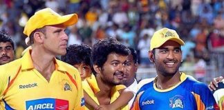 Happy Birthday MS Dhoni: Mathew Hayden's Throw Back Picture With 'Captain Cool' & Thalapathy Vijay Goes Trending