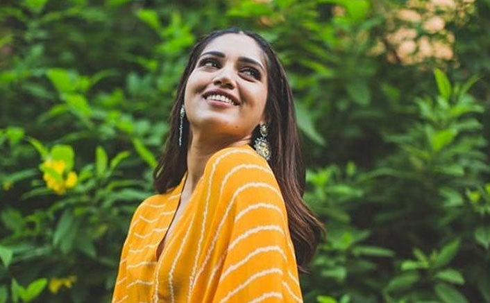 Bhumi Pednekar Opens Up On The Digital Release Of Dolly Kitty Aur Woh Chamakte