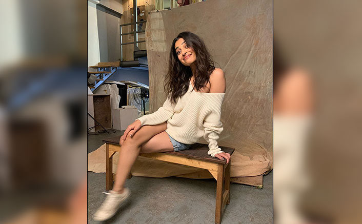 Radhika Apte draws a list of all that she is missing