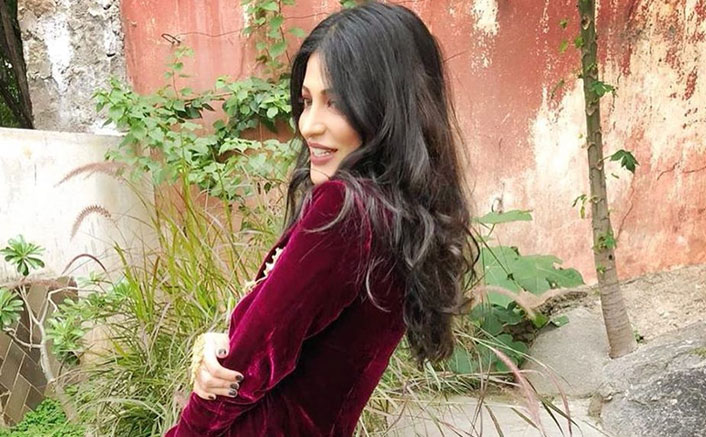 Shruti Haasan Masters The Art Of Self-Hug & We All Should Take A Lesson