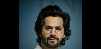 Varun Dhawan's posts amusing selfie and then deletes it (Lead)