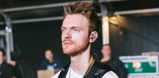 American singer FINNEAS: I would love to do some acting again