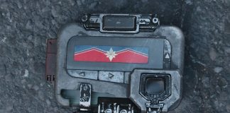 Captain Marvel Pager Easter Egg Confirms The Existence Of S.W.O.R.D., Hints At Space Avengers