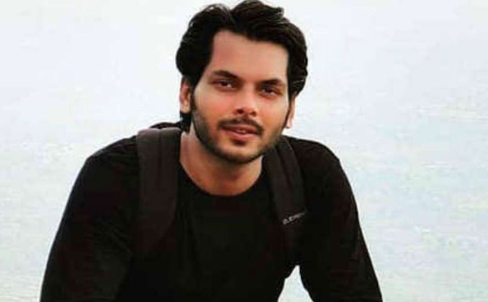 Aspiring Actor Akshat Utkarsh Found Dead In Mumbai, Family Suspects Murder