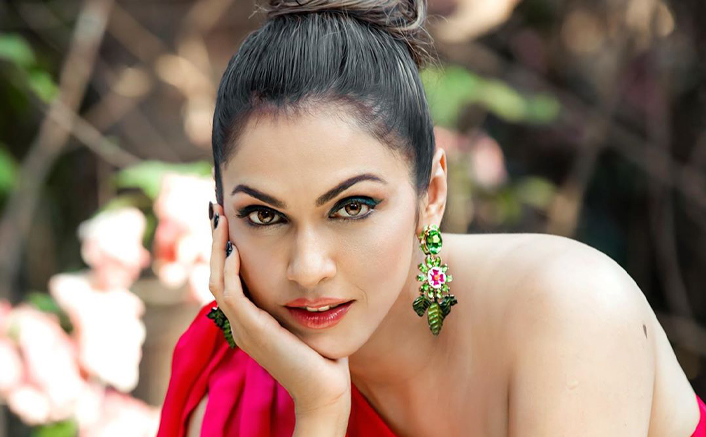Isha Koppikar On Nepotism: "Father/Mother Would Call & The Starlet Would Get The Role" 